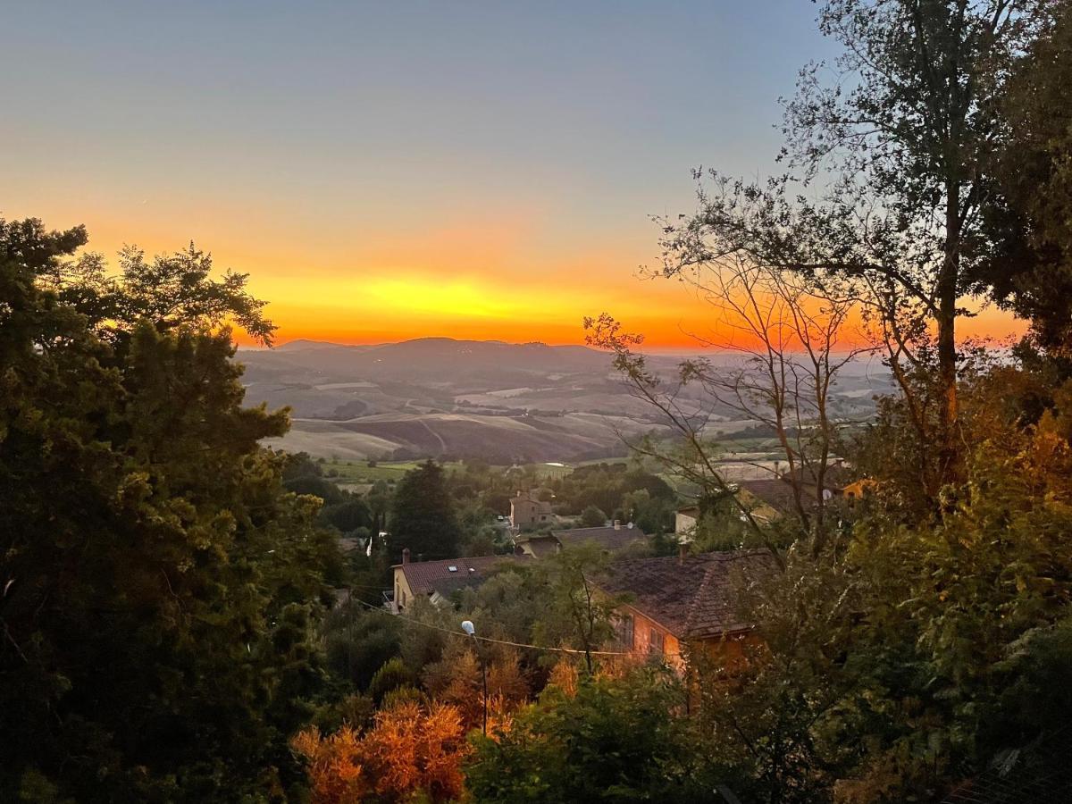 Pulcinella Appartamento Tipico Centro Storico Montepulciano Stazione Exteriér fotografie